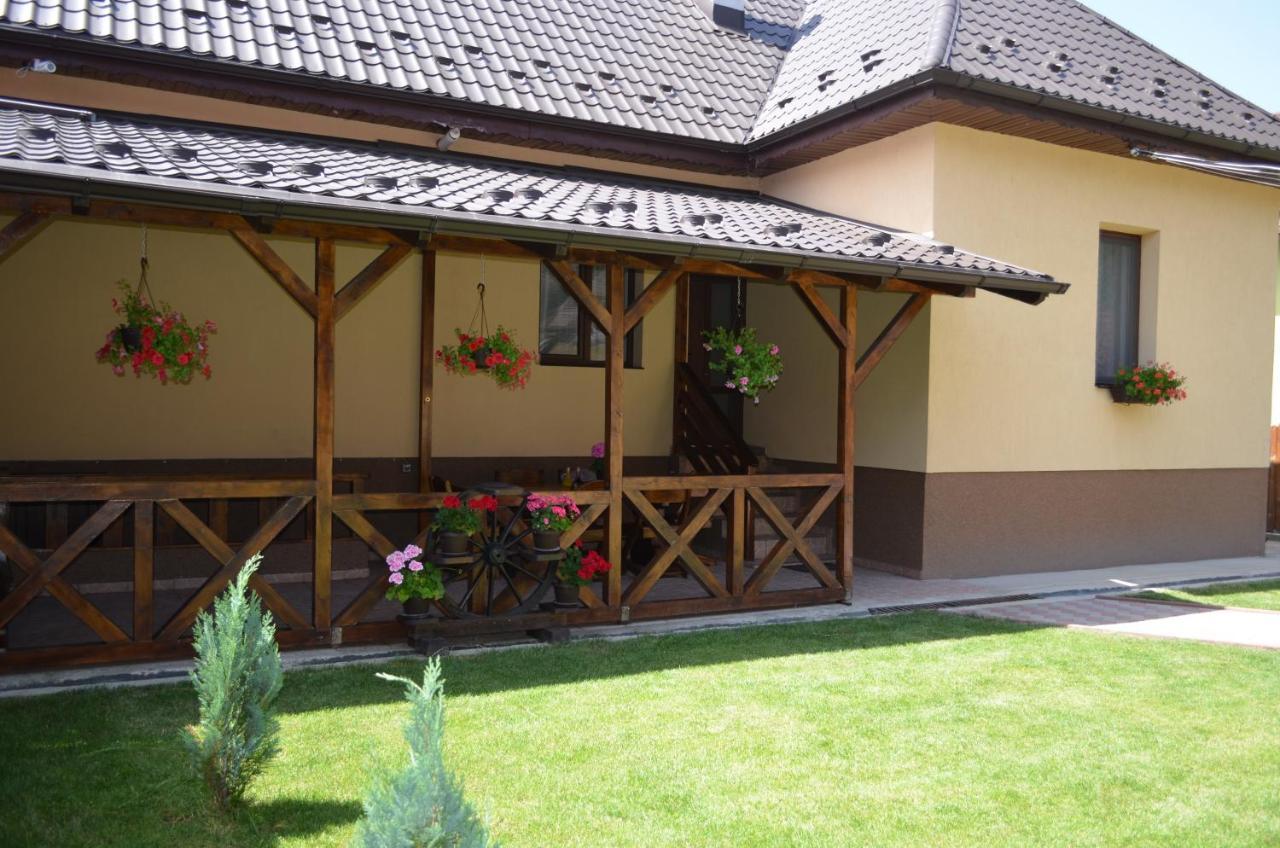 Casa Pricas Moieciu de Jos Exterior foto